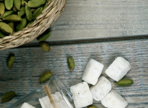 شکر پنیر هل دار لطیف مزه ماندگار خاطره ساز